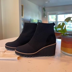 Eileen Fisher Stretch Knit Bootie - Black, Size 9